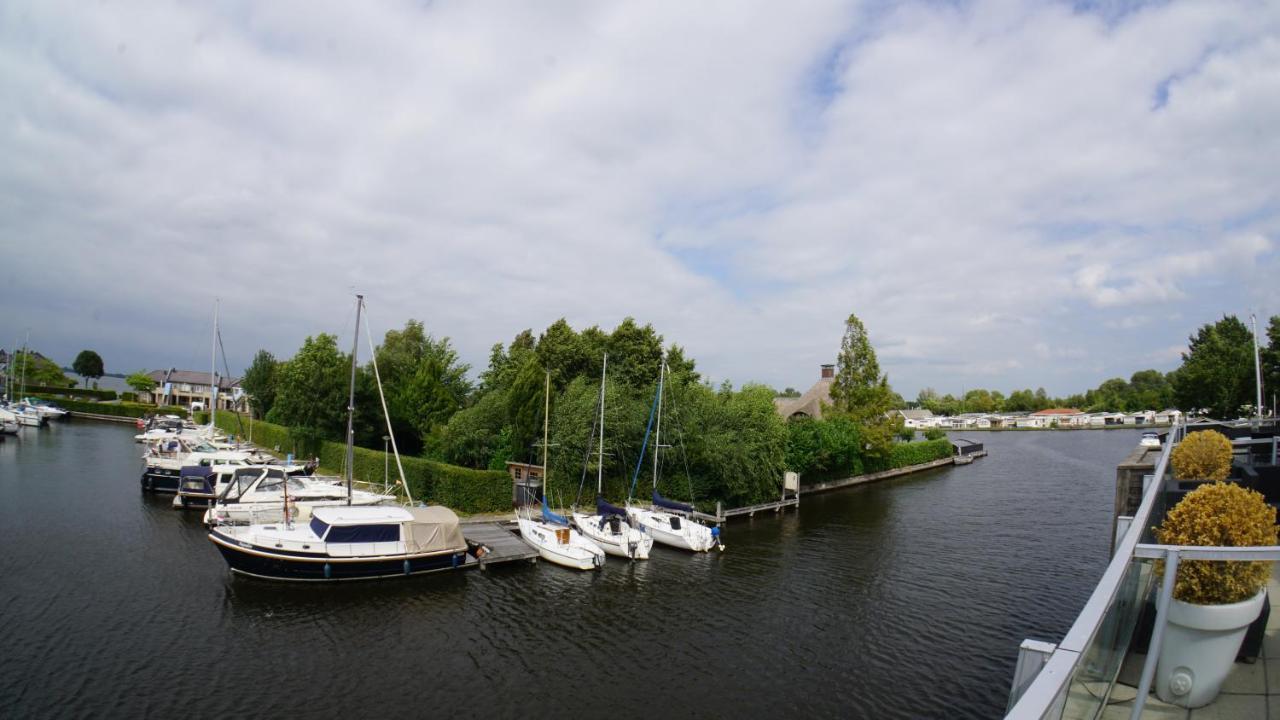 Villa Schiphuis Giethoorn/Wanneperveen Exterior foto